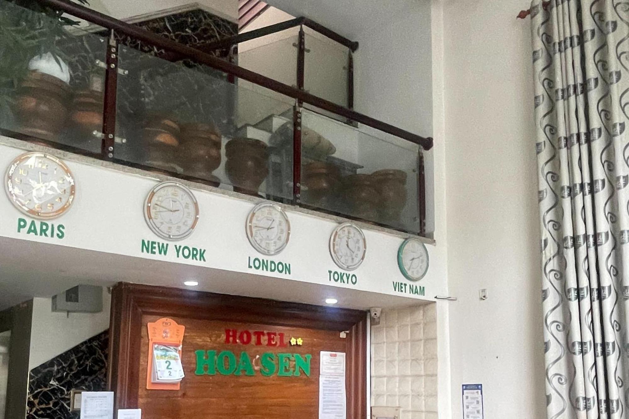 הו צ'י מין סיטי Hoa Sen Hotel מראה חיצוני תמונה