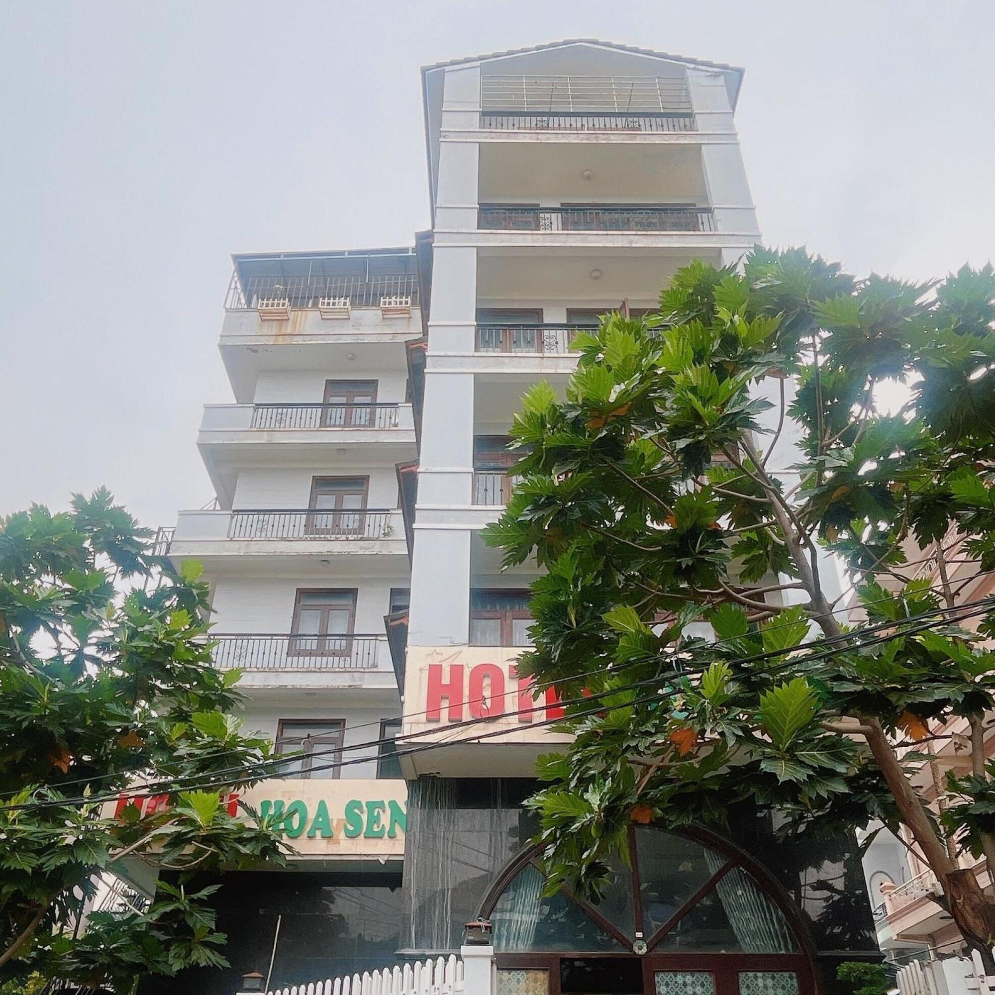 הו צ'י מין סיטי Hoa Sen Hotel מראה חיצוני תמונה